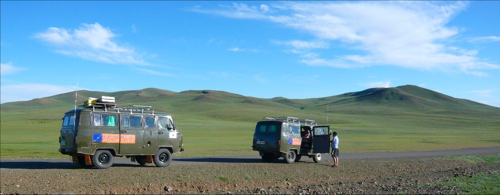 Crossing the steppe with 4x4 minibus